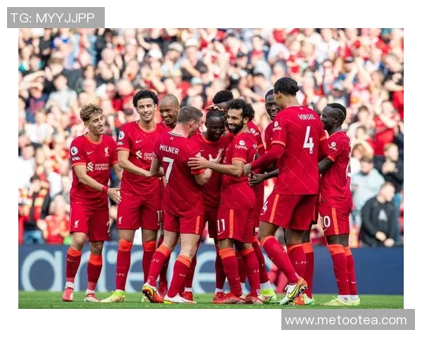 利物浦与巴萨激战全场回顾精彩瞬间与战术分析